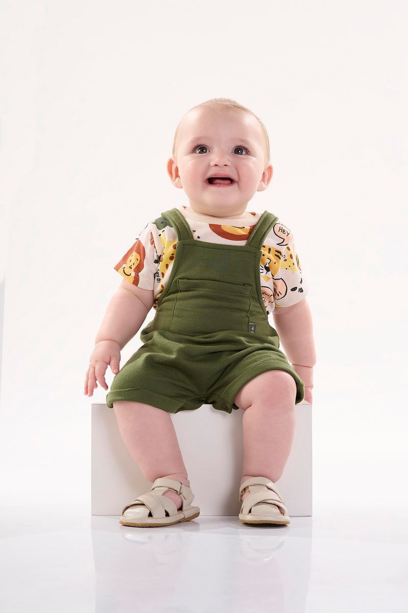 Conjunto-para-Bebe-Menino-com-Jardineira-e-Body--Verde--Up-Baby