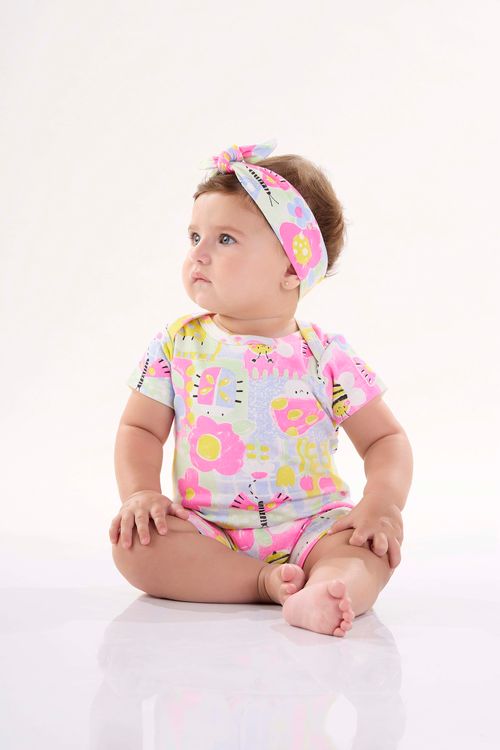 Macaquinho Essentials para Bebê Menina em Suedine (Branco) Up Baby