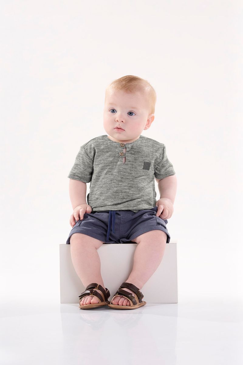 Conjunto-para-Bebe-Menino-com-Bata-e-Bermuda--Verde--Up-Baby