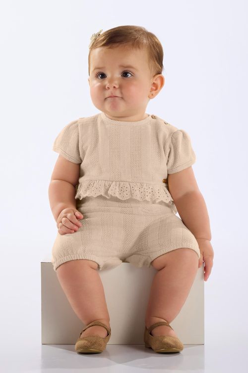 Macaquinho em Malha Tricot para Bebê Menina (Bege) Up Baby