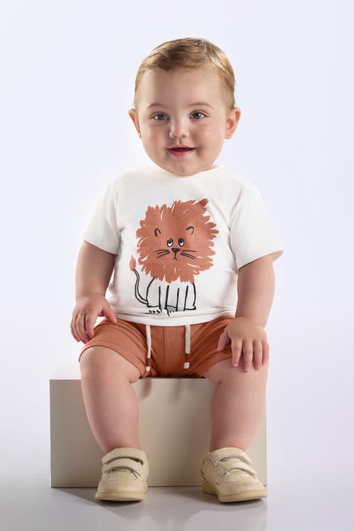Conjunto com Camiseta Leão e Bermuda para Bebê Menino (Off White) Up Baby