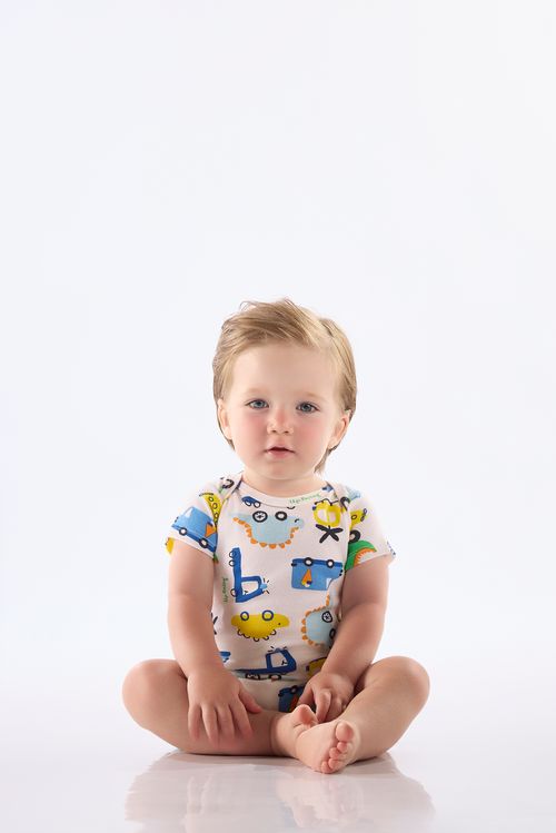 Macaquinho para Bebê Menino em Suedine Essentials (Off White) Up Baby